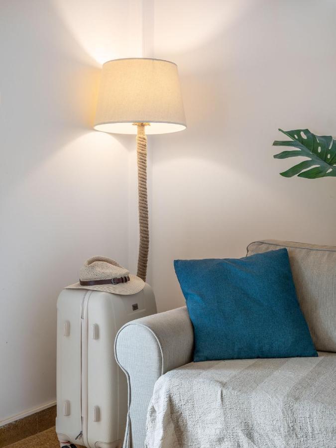 Breeze One Bedroom Apartment By Blupine Athén Kültér fotó